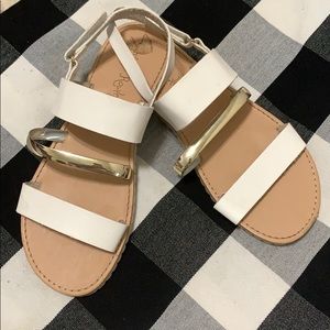 Girls sandals